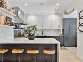 652 NE 105th St, Miami Shores FL 33138