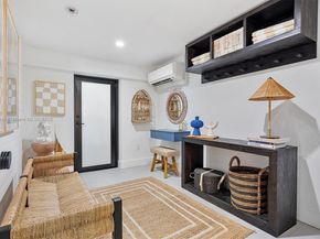 652 NE 105th St, Miami Shores FL 33138