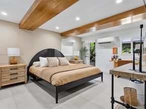 652 NE 105th St, Miami Shores FL 33138