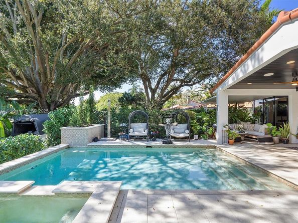 652 NE 105th St, Miami Shores FL 33138