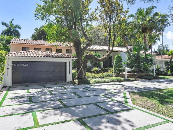 652 NE 105th St, Miami Shores FL 33138