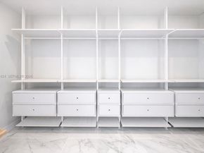 2890 N Ocean Dr, Hollywood FL 33019