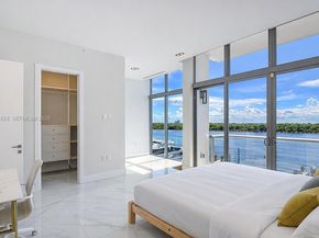 2890 N Ocean Dr, Hollywood FL 33019