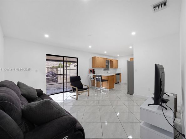 16320 SW 113th Ave, Miami FL 33157
