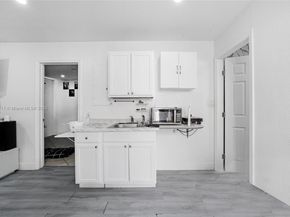 16320 SW 113th Ave, Miami FL 33157