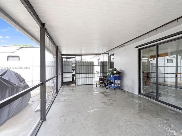 16320 SW 113th Ave, Miami FL 33157