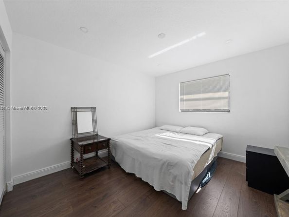 16320 SW 113th Ave, Miami FL 33157
