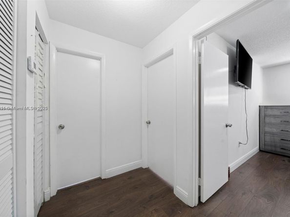 16320 SW 113th Ave, Miami FL 33157