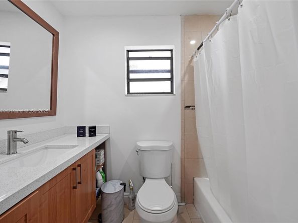 16320 SW 113th Ave, Miami FL 33157