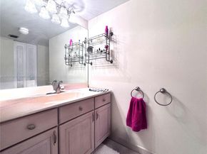 3475 N Country Club Dr 610, Aventura FL 33180