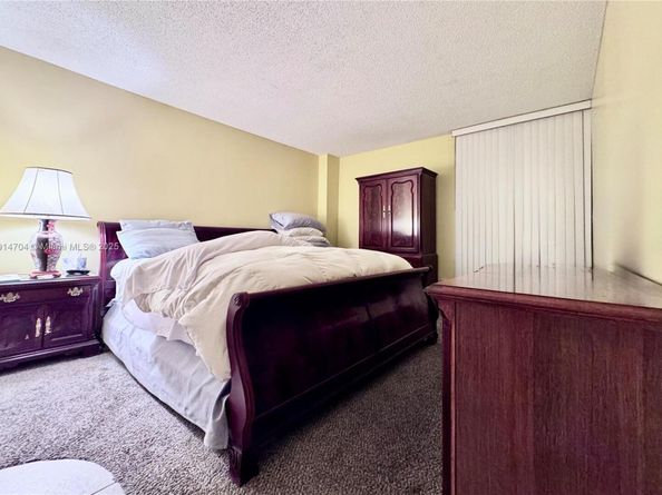 3475 N Country Club Dr 610, Aventura FL 33180