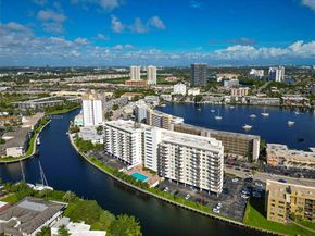 401 Golden Isles Dr 908, Hallandale Beach FL 33009