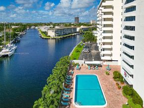 401 Golden Isles Dr 908, Hallandale Beach FL 33009