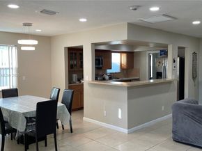 7471 Simms St, Hollywood FL 33024