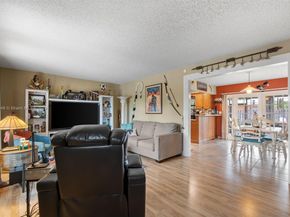 11921 SW 122nd Ave, Miami FL 33186