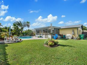 11921 SW 122nd Ave, Miami FL 33186