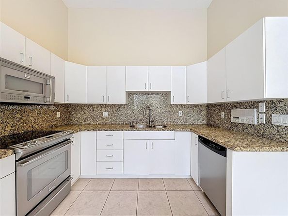 17330 Bermuda Village Dr, Boca Raton FL 33487
