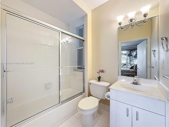 17330 Bermuda Village Dr, Boca Raton FL 33487