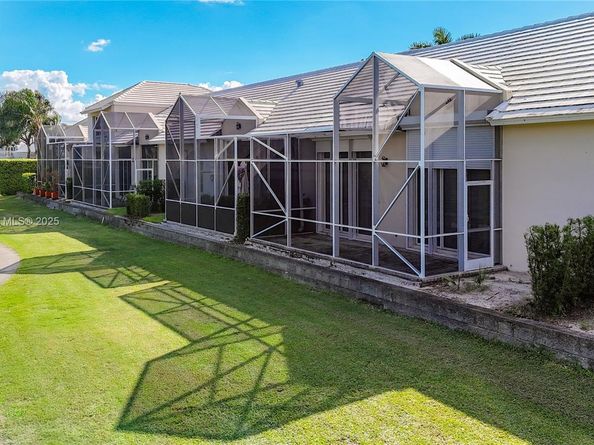 17330 Bermuda Village Dr, Boca Raton FL 33487