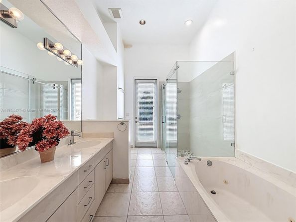 17330 Bermuda Village Dr, Boca Raton FL 33487