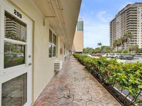 1936 S Ocean 20D, Hallandale Beach FL 33009