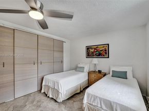 1936 S Ocean 20D, Hallandale Beach FL 33009