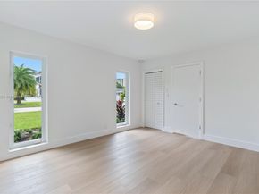 3341 NE 38th St, Fort Lauderdale FL 33308