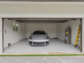 3341 NE 38th St, Fort Lauderdale FL 33308