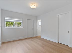 3341 NE 38th St, Fort Lauderdale FL 33308