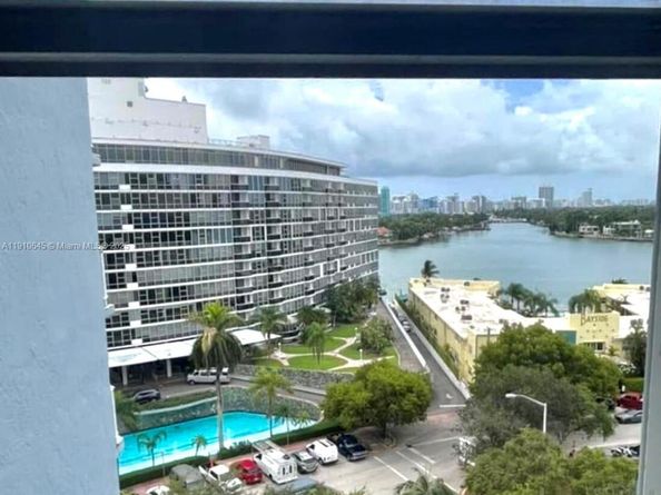6900 Bay Dr 9C, Miami Beach FL 33141