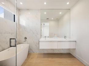 3067 SW 21st Ter 3067, Miami FL 33145