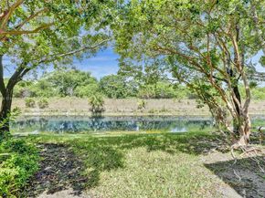 5668 NW 127th Ter, Coral Springs FL 33076