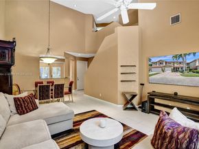 5668 NW 127th Ter, Coral Springs FL 33076