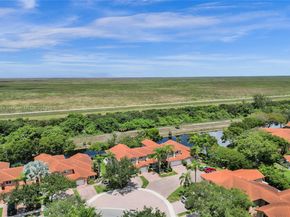 5668 NW 127th Ter, Coral Springs FL 33076