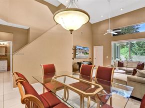 5668 NW 127th Ter, Coral Springs FL 33076