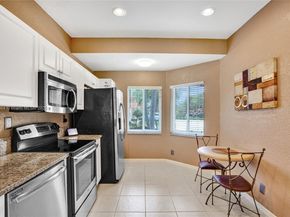 5668 NW 127th Ter, Coral Springs FL 33076