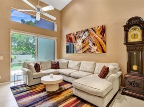 5668 NW 127th Ter, Coral Springs FL 33076