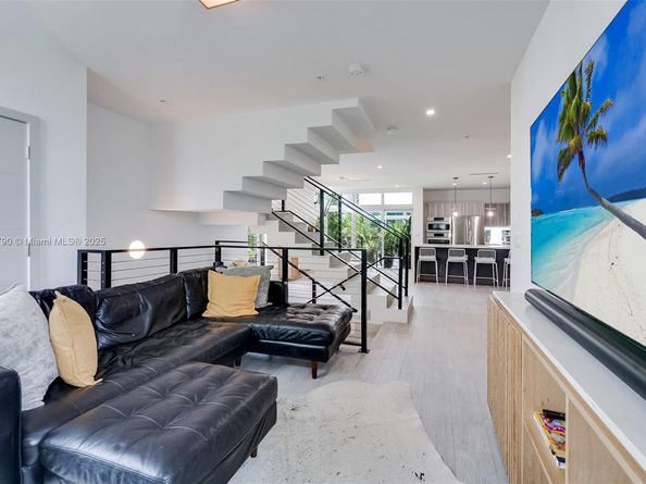 2926 Bird Avenue 1, Coconut Grove FL 33133