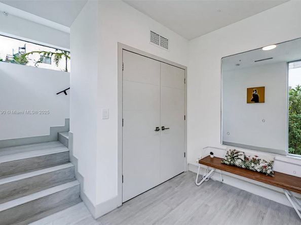 2926 Bird Avenue 1, Coconut Grove FL 33133