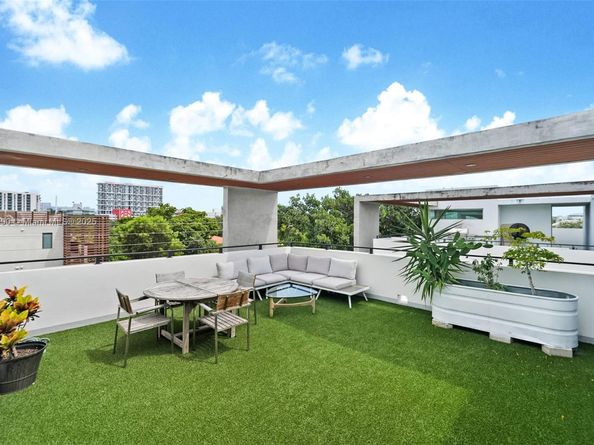 2926 Bird Avenue 1, Coconut Grove FL 33133