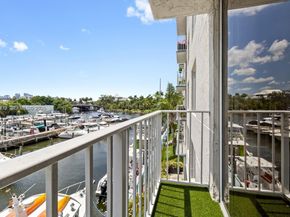 1720 NW N River Dr 308, Miami FL 33125