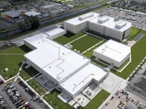 9165 NW 33rd St, Doral FL 33172