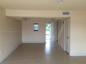 4132 SW 61st Ave 3, Davie FL 33314