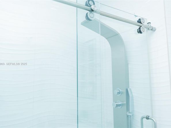 2380 SW 2nd St, Miami FL 33135