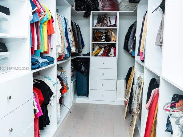 2380 SW 2nd St, Miami FL 33135