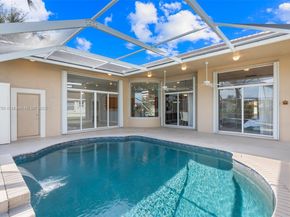 5135 Kensington Cir, Coral Springs FL 33076