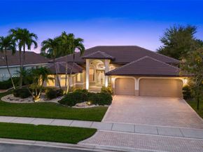 5135 Kensington Cir, Coral Springs FL 33076