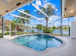 5135 Kensington Cir, Coral Springs FL 33076