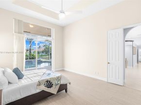 5135 Kensington Cir, Coral Springs FL 33076