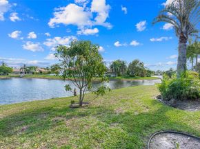 5135 Kensington Cir, Coral Springs FL 33076
